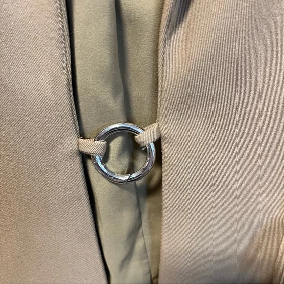 Classic Tan Blazer - Picture 4 of 7